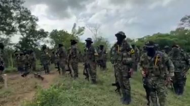 Régimen de Maduro investiga denuncia de paramilitares colombianos