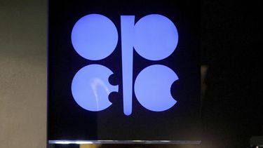 Arabia Saudí carga con el mayor peso de la reducción más reciente de producción de la OPEP. Pero algunos de los miembros como Irak han violado el acuerdo, produciendo más petróleo de la cantidad designada.