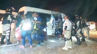 Detienen a 114 migrantes en México
