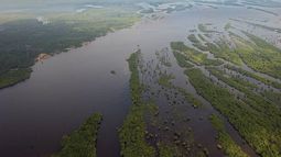 Las tres hombres, de 28, 30 y 31 años, estaban desaparecidos desde el domingo, cuando tuvo lugar el naufragio de una lancha en la que se encontraban diez personas (Foto Referencial).