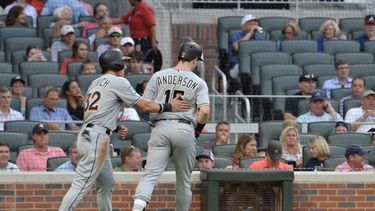 Brian Anderson fue el más destacado con el madero por los del sur de la Florida con dos imparables.