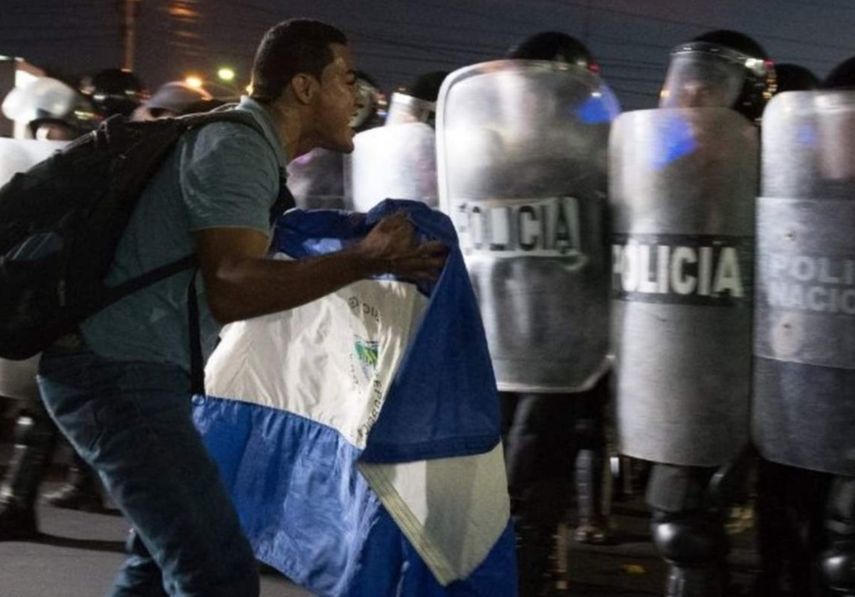 Seguimos con preocupación los hechos de violencia en #Nicaragua, escribió en Twitter el secretario general de la OEA, Luis Almagro.