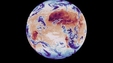 El satélite meteorológico europeo de última generación (el Meteosat Third Generation-Sounder) ha enviado sus primeras imágenes de la Tierra, que demuestran cómo la misión proporcionará datos sobre la temperatura y la humedad para hacer previsiones meteorológicas más precisas en Europa y el norte de África.&nbsp; &nbsp;