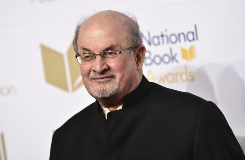 Salman Rushdie asiste a la 68a ceremonia y cena benéfica del Premio Nacional del Libro, el 15 de noviembre de 2017 en Nueva York.&nbsp;