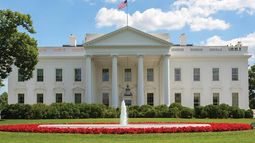 La Casa Blanca confirmó que Trump cenará el próximo lunes, con los  mandatarios de cinco países latinoamericanos (Argentina, Brasil,  Colombia, Panamá y Perú) para abordar precisamente la crisis venezolana.
