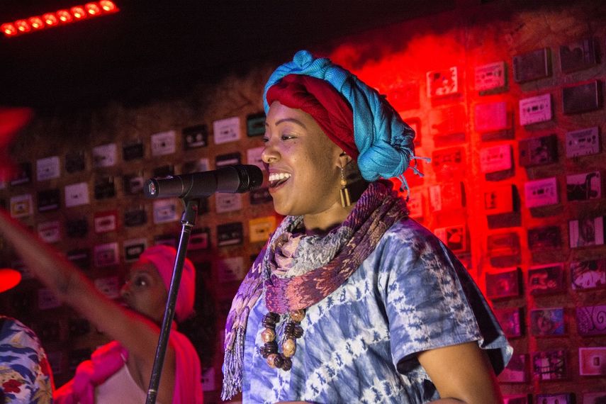 Betsayda Machado y la Parranda El Clavo son originarios de las llanuras de Barlovento, pueblo en el centro de Venezuela.&nbsp;