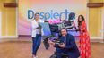 Luz Mar&iacute;a Doria, junto a Alan Tacher y Karla Mart&iacute;nez, presentadores de Despierta Am&eacute;rica. Mart&iacute;nez ha superado el coronavirus.