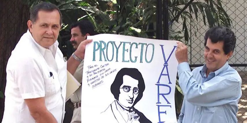 Oswaldo Payá Sardiñas (derecha).