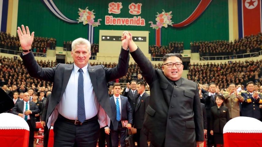 Miguel D&iacute;az-Canel y Kim Jong-un.&nbsp;
