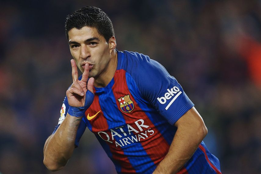 El Pistolero Luis Suárez celebra el gol que selló el pase del Barcelona a la final de la Copa del Rey