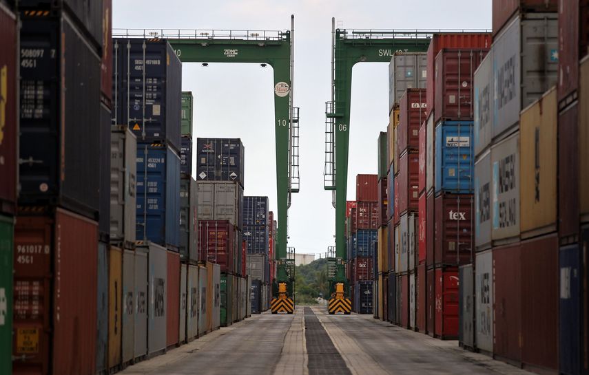 En la nueva propuesta se contempla que las entidades que operan en la Zona Especial de Desarrollo del Mariel, el proyecto estrella de&nbsp;Cuba&nbsp;para atraer inversión extranjera, podrán retener parte de las divisas ingresadas por sus exportaciones para así asegurar sus inversiones y futuras producciones.