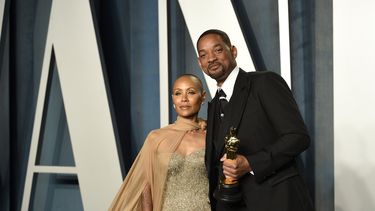 Jada Pinkett Smith y Will Smith llegan a la fiesta de los Óscar de Vanity Fair el domingo 27 de marzo de 2022 en Beverly Hills, California.