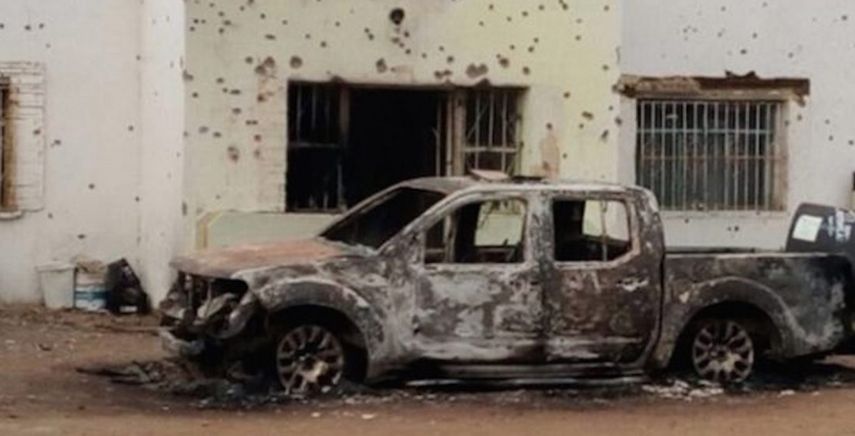 Los cuerpos de seguridad decomisaron 20 armas utilizadas en el enfrentamiento, así como diez vehículos.