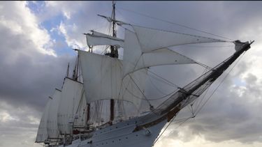 El Buque Escuela de la Armada española Juan Sebastián de Elcano recorrerá 17.000 millas náuticas