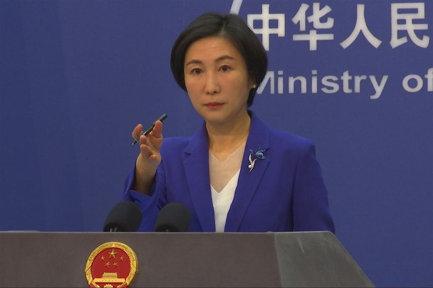 La vocera de la cancillería china Mao Ning habla en conferencia de prensa en el Ministerio de Asuntos Exteriores, Beijing, jueves 13 de octubre de 2022.&nbsp;