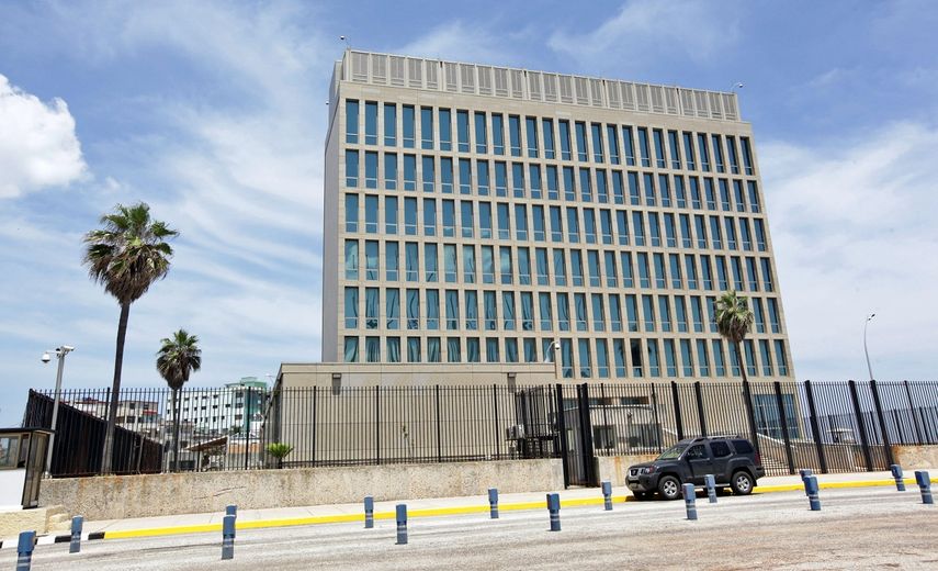 Vista del edificio de la embajada de los EEUU en La Habana, Cuba.