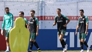 CR7, que anotó tres dianas en su estreno en Rusia, buscará un golpe histórico ante Marruecos.