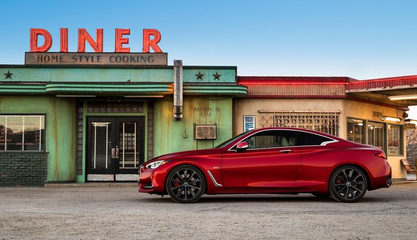 Un diseño llamativo y 211 caballos de potencia: el nuevo coupé Infiniti Q60.