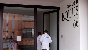 El vigilante fue quien anotó las salidas y entradas de los implicados al edificio.