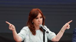 La expresidenta de Argentina Cristina Fernández de Kirchner participa en el Primer Foro Mundial de Pensamiento Critico en la ciudad de Buenos Aires.&nbsp;