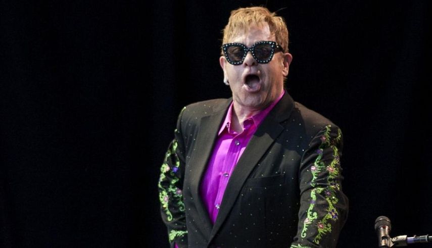 El tabloide británico publicó en la primera página del periódico en febrero de 2016 una noticia en la que aseguraba que el perro del matrimonio había atacado a una niña de cinco años.