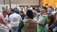 Observadores electorales presencian el escrutinio especial de casi 2.800 actas con inconsistencias de las presidenciales de Honduras.