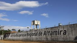 El gobernador de Sao Paulo, Joao Doria, ha confirmado que los hechos se han producido por la cancelación de los permisos penitenciarios, pero ha defendido la necesidad de llevar a cabo esta medida, ya que, ha explicado, unos 43.000 presos habrían estado expuestos al virus, pudiendo propagarlo a su vuelta a prisión.