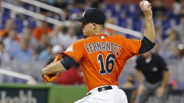 Fernández ha sido uno de los lanzadores más dominantes en el Marlins Park. (REUTERS)
