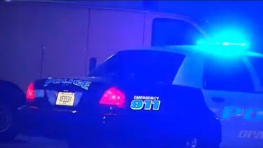 Un cliente ingresó a un negocio&nbsp;y por razones desconocidas se involucró en un&nbsp;enfrentamiento&nbsp;verbal con el propietario.