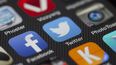 Facebook y Twitter encabezan la lista de redes sociales.
