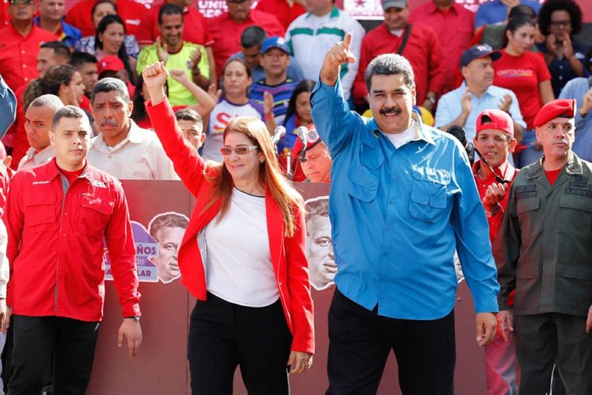 El Ejecutivo venezolano pidió a la oposición que frente a estos comicios no salgan corriendo ni, agregó, de la democracia.
