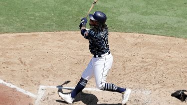 Galvis demostró todo su poder ante su antiguo equipo, los Filis.