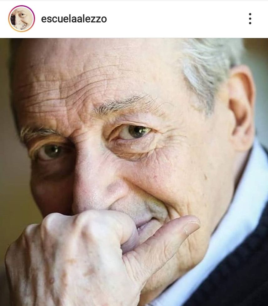 El director de&nbsp;teatro&nbsp;argentino y maestro de actores Agust&iacute;n&nbsp;Alezzo&nbsp;muri&oacute; este jueves a los 84 a&ntilde;os de edad v&iacute;ctima del coronavirus.