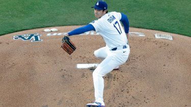El japonés Shohei Ohtani, de los Dodgers de Los Ángeles, trabaja como lanzador en un juego ante los Padres de San Diego, el 17 de junio de 2025. El japonés Shohei Ohtani, de los Dodgers de Los Ángeles, trabaja como lanzador en un juego ante los Padres de San Diego, el 17 de junio de 2025.