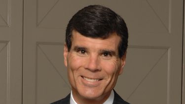 El abogado cubanoamericano Ervin A. González fue encontrado muerto en su apartamento en Miami en la noche de este 8 de junio.