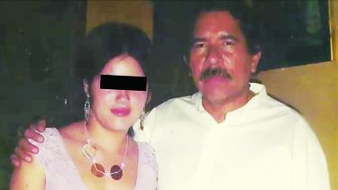 Daniel Ortega con Elvia Junieth, en una foto sin fecha (CORTESÍA)