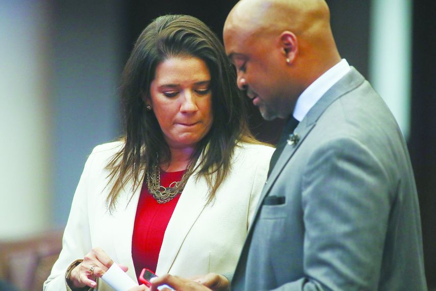 La senadora republicana Anitere Flores y el senador demócrata Oscar Braynon.