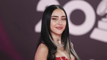 Nicki Nicole llega a la 24a entrega anual del Latin Grammy en Sevilla, España, el jueves 16 de noviembre de 2023. Nicole emprenderá su primera gira por Estados Unidos en la segunda mitad de 2024.&nbsp;