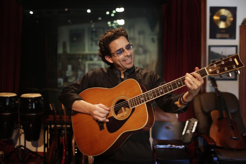 Como productor de m&uacute;sica latina, George Noriega trata de buscar siempre un sonido original.