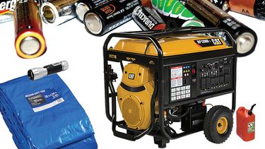 A partir del 1 de agosto, en Florida se pueden comprar productos como, radios portátiles, pilas, y lonas, generadores, libres de impuestos.