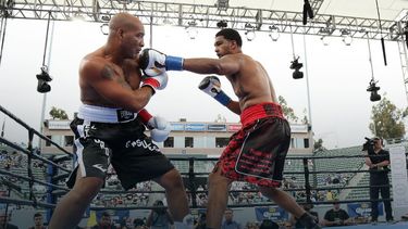 Consuegra (izquierda) tratará de ganar y agradar en el hipódromo de Hialeah (ARCHIVO)