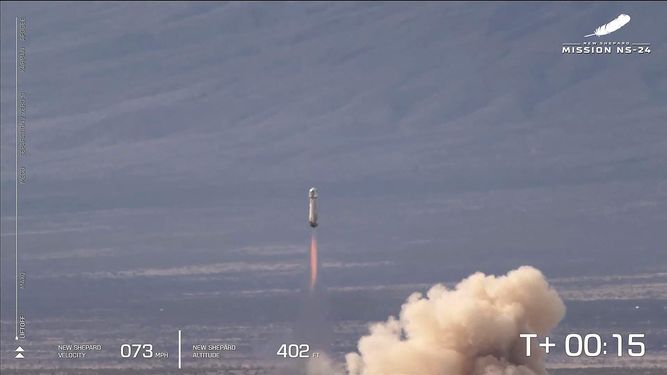 La cápsula de Blue Origin en el momento del despegue.