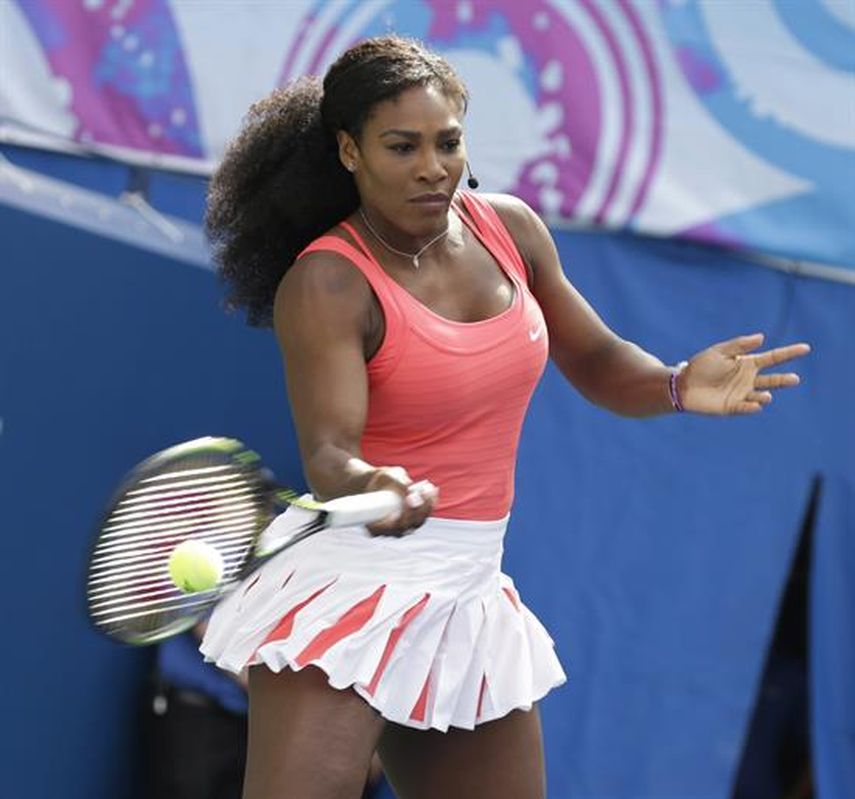 Serena salta a la cancha con inmensas posibilidades de conquistar el Grand Slam. (EFE)