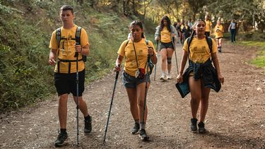 Jóvenes participan en el Camino de Santiago, International Studies Foundation.