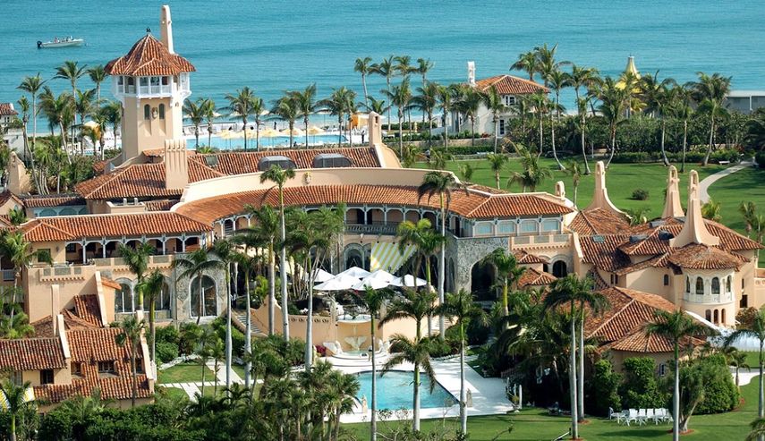 Acción de Gracias, cuando Trump estuvo en Mar-a-Lago cinco días, la oficina del alguacil mencionó que fueron más de $250.000 &nbsp;en gastos de seguridad.