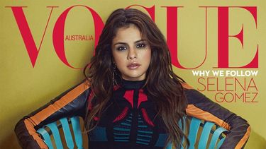 selena gomez posa para la revista vogue australia
