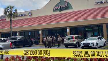 Atacan a tiros cafetería del suroeste de Miami-Dade