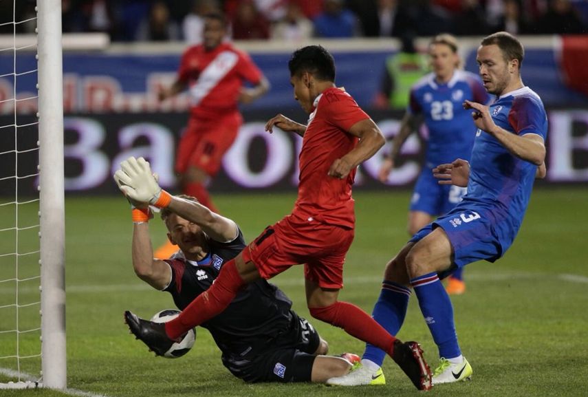 Con su victoria ante Islandia, Perú alcanzó doce partidos invicto.