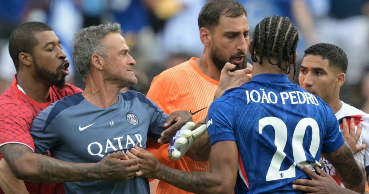 Escándalo en la final del Mundial de Clubes: Luis Enrique golpea a jugador del Chelsea