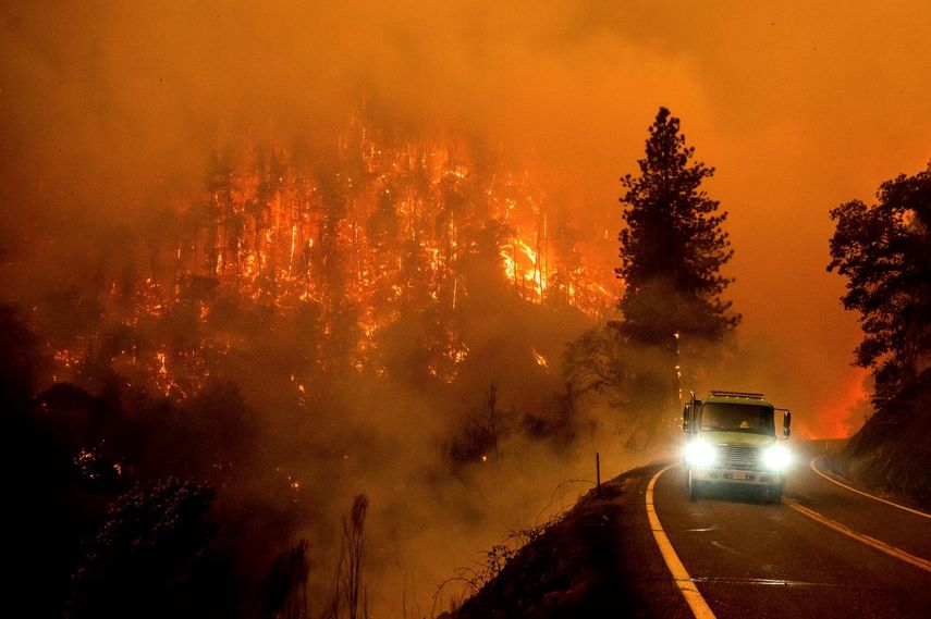 Incendio cerca del Bosque Nacional Klamath en California el 30 de julio del 2022.&nbsp;